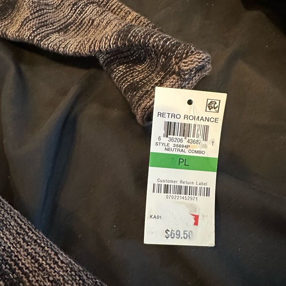 Style & Co Button Cardigan NWT Size Petite Large - Picture 7 of 7